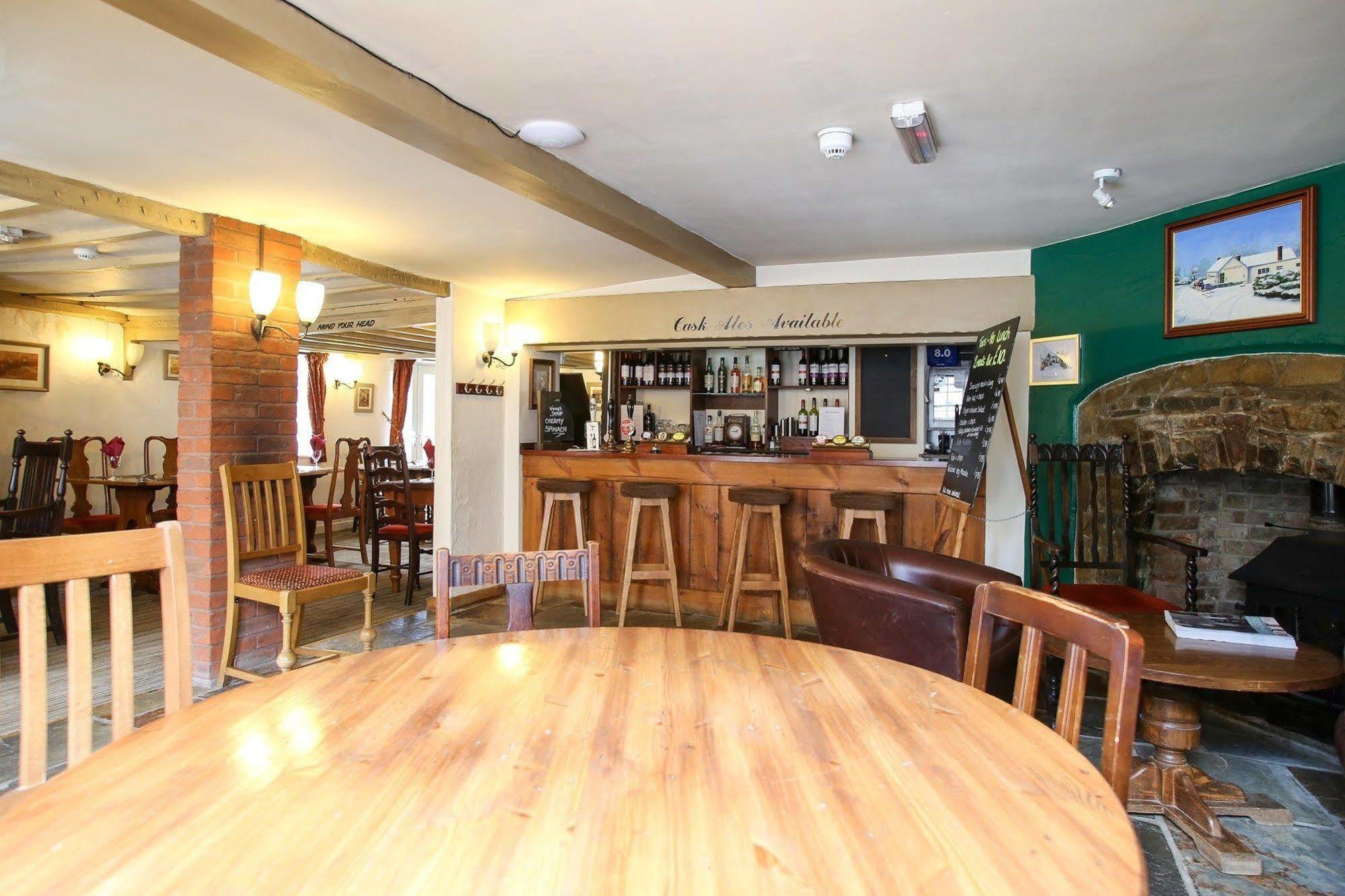 The Haymaker Inn Chard Eksteriør billede
